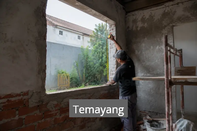Jendela Jungkit UPVC Temayang