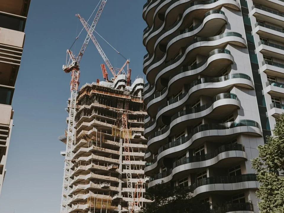Building Construction Apartment Complex