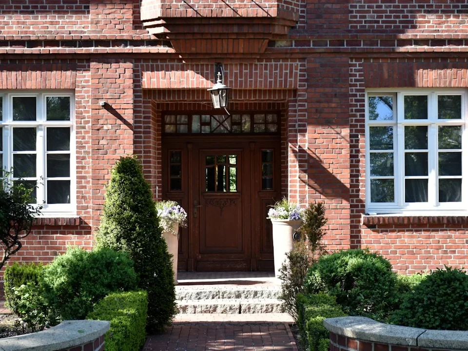 Custom Window House Facade