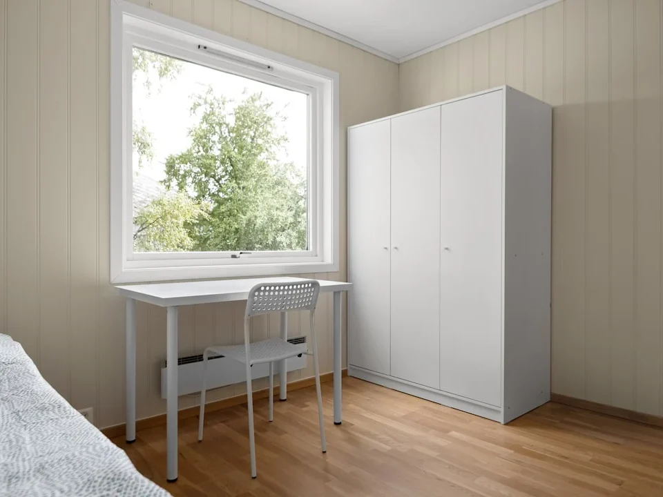 Pintu Komposit Vs UPVC: Mana Yang Lebih Baik Untuk Rumah Modern Anda?