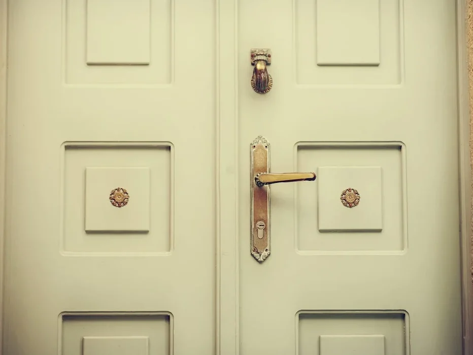 UPVC Door Maintenance Cleaning Door