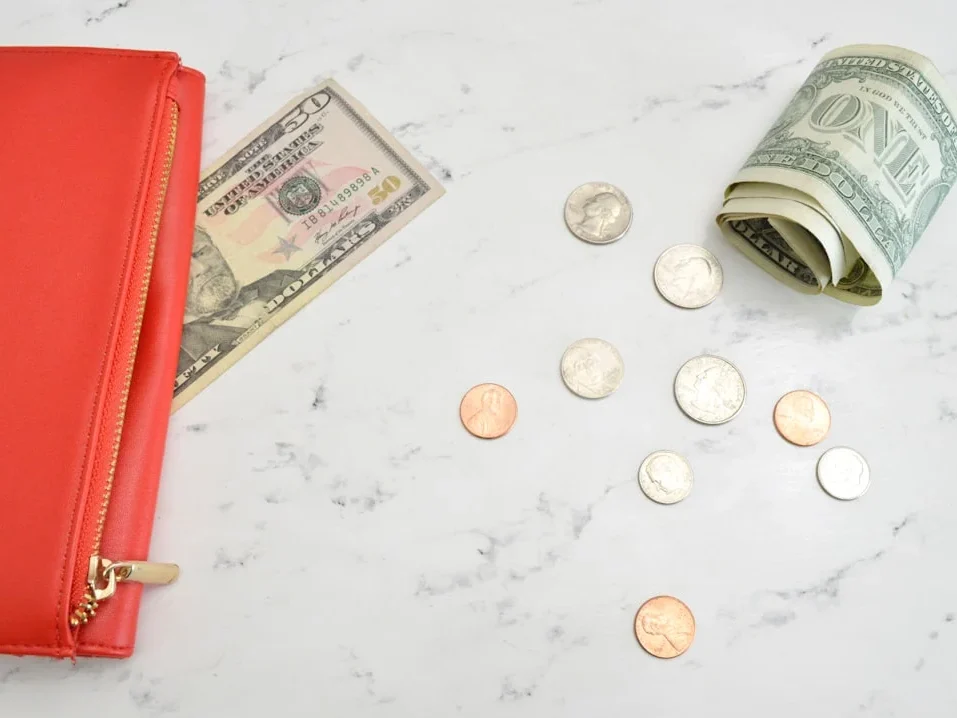 Cost Comparison Money Saving Investment Graph