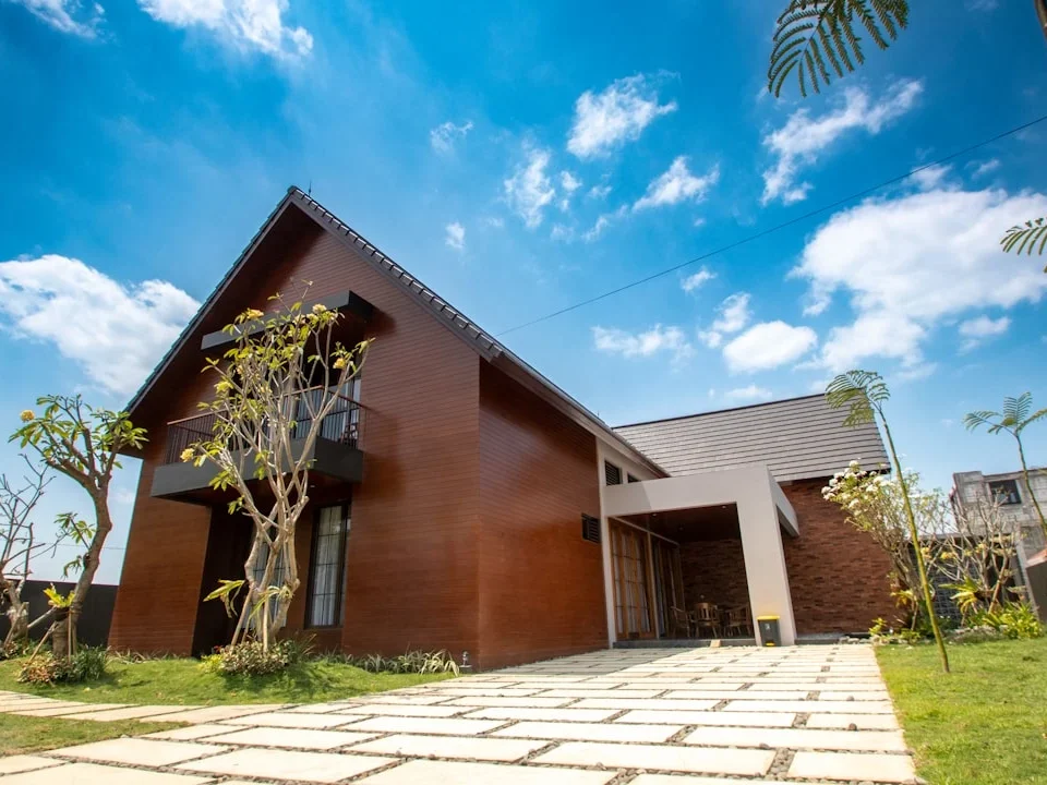 Modern House Elegant Window