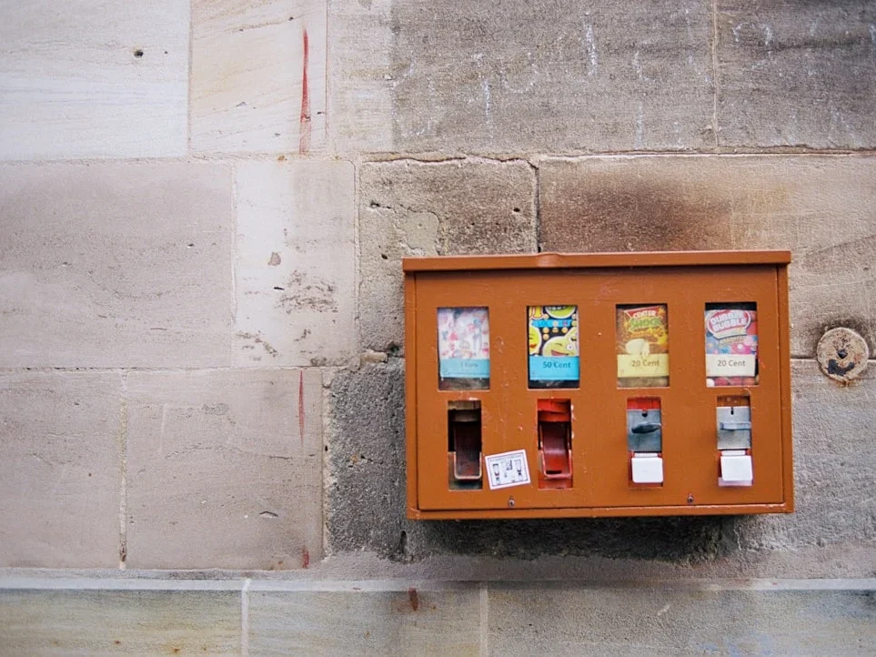 Paint Cans Wooden Window Price Tag