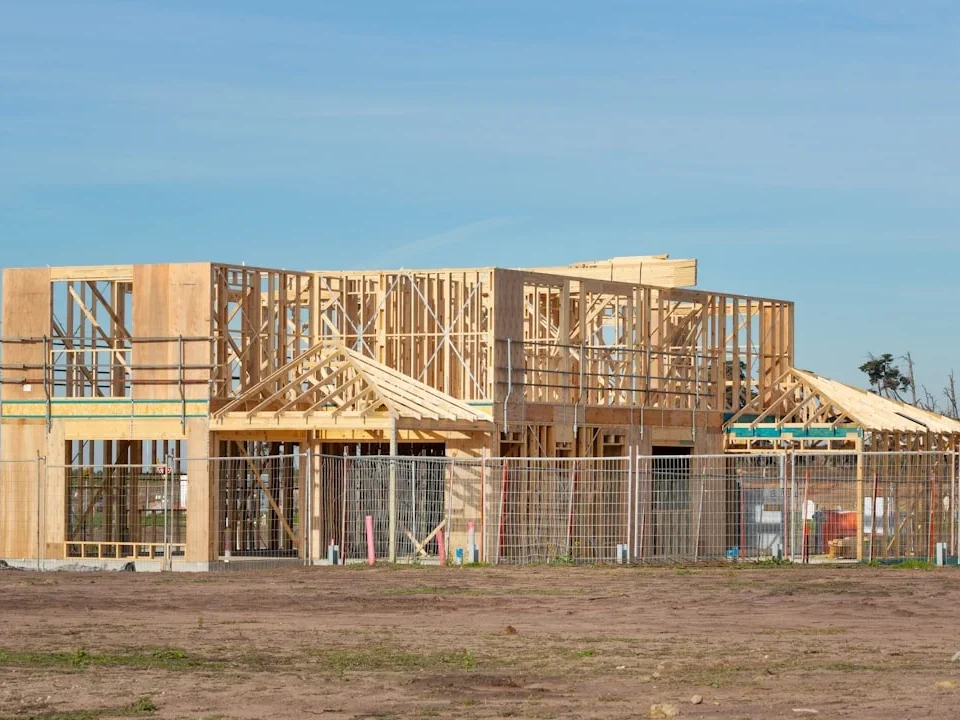 Price Tag House Construction