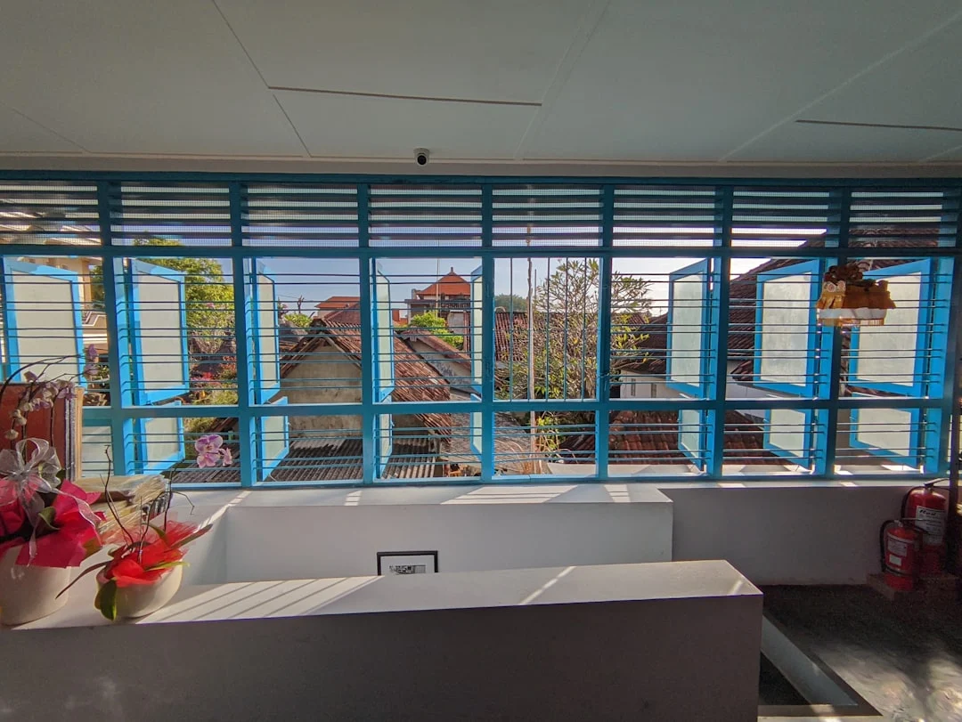 Proses Fabrikasi UPVC Jendela Lengkung Custom