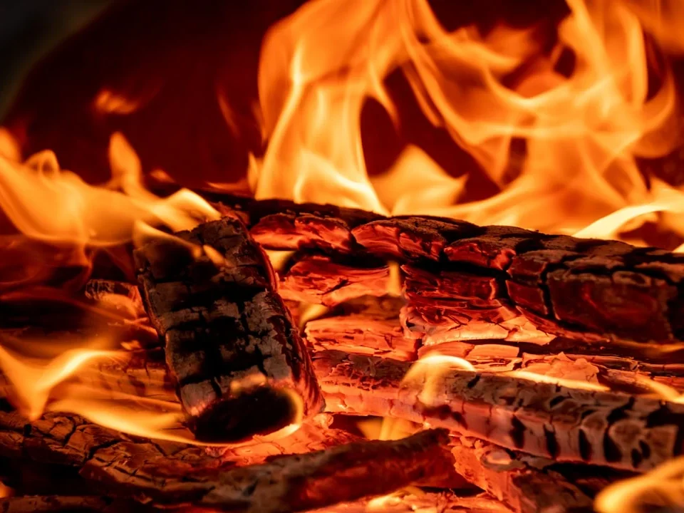 Wood Selection Tips Fire Safety Maintenance